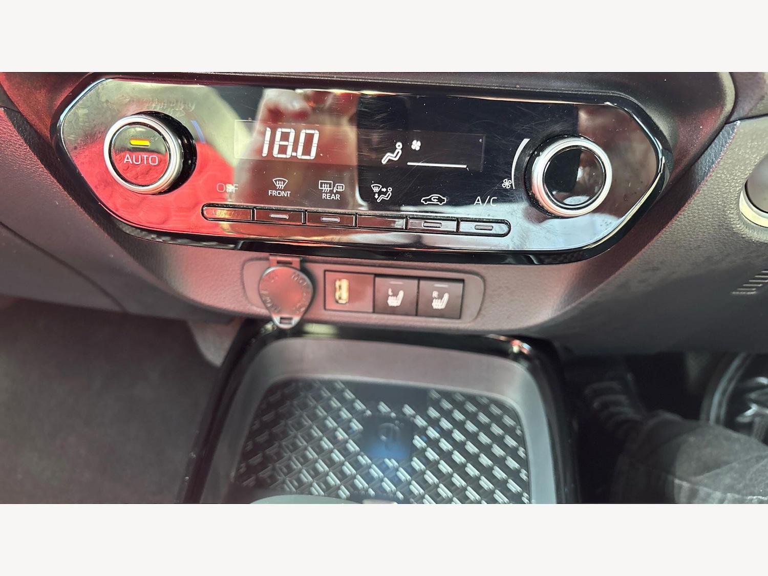 Used Toyota Aygo X 2023 for sale - 78170210: Photo 32