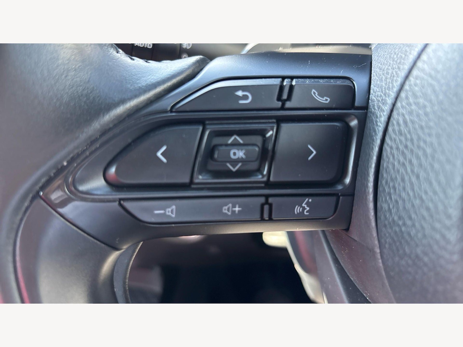 Used Toyota Aygo X 2023 for sale - 78170210: Photo 33