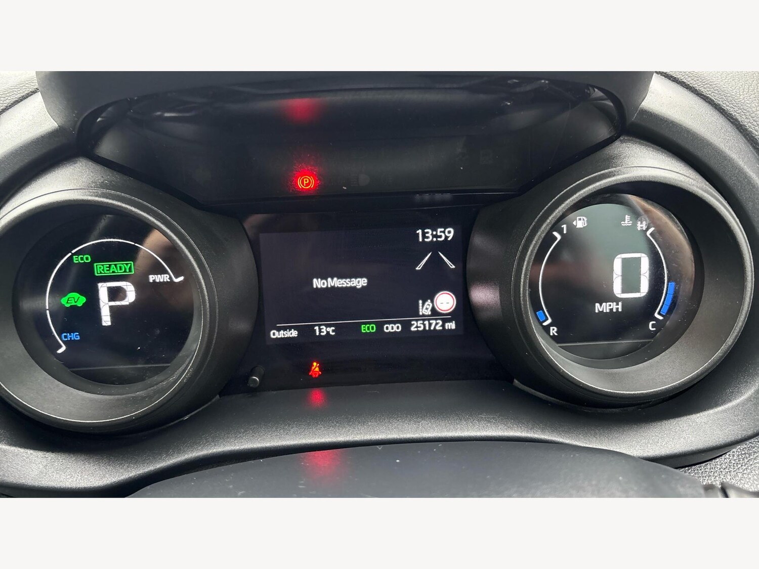 Used Toyota Yaris 2022 for sale - 76976441: Photo 11