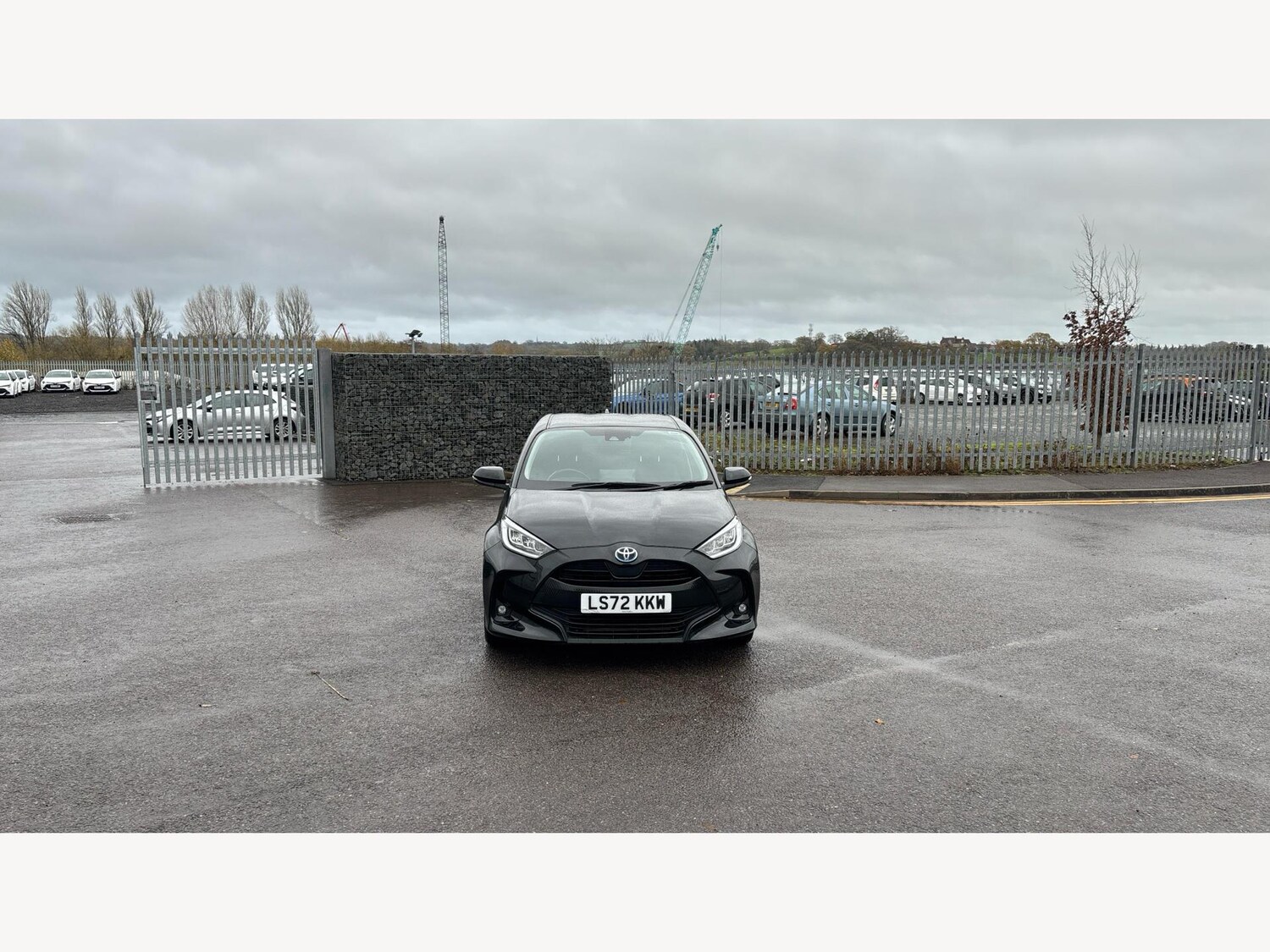 Used Toyota Yaris 2022 for sale - 76976441: Photo 17