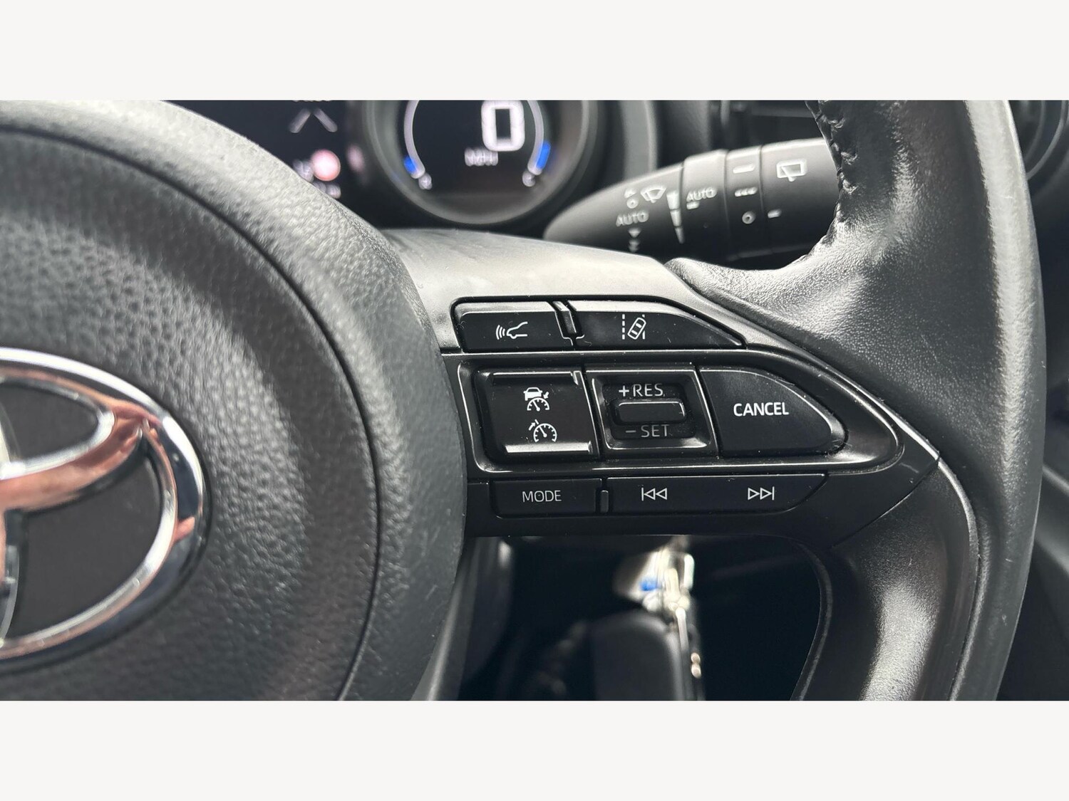 Used Toyota Yaris 2022 for sale - 76976441: Photo 25