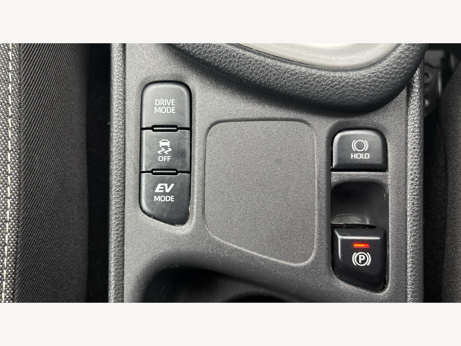 Used Toyota Yaris 2022 for sale - 76976441: Photo 26