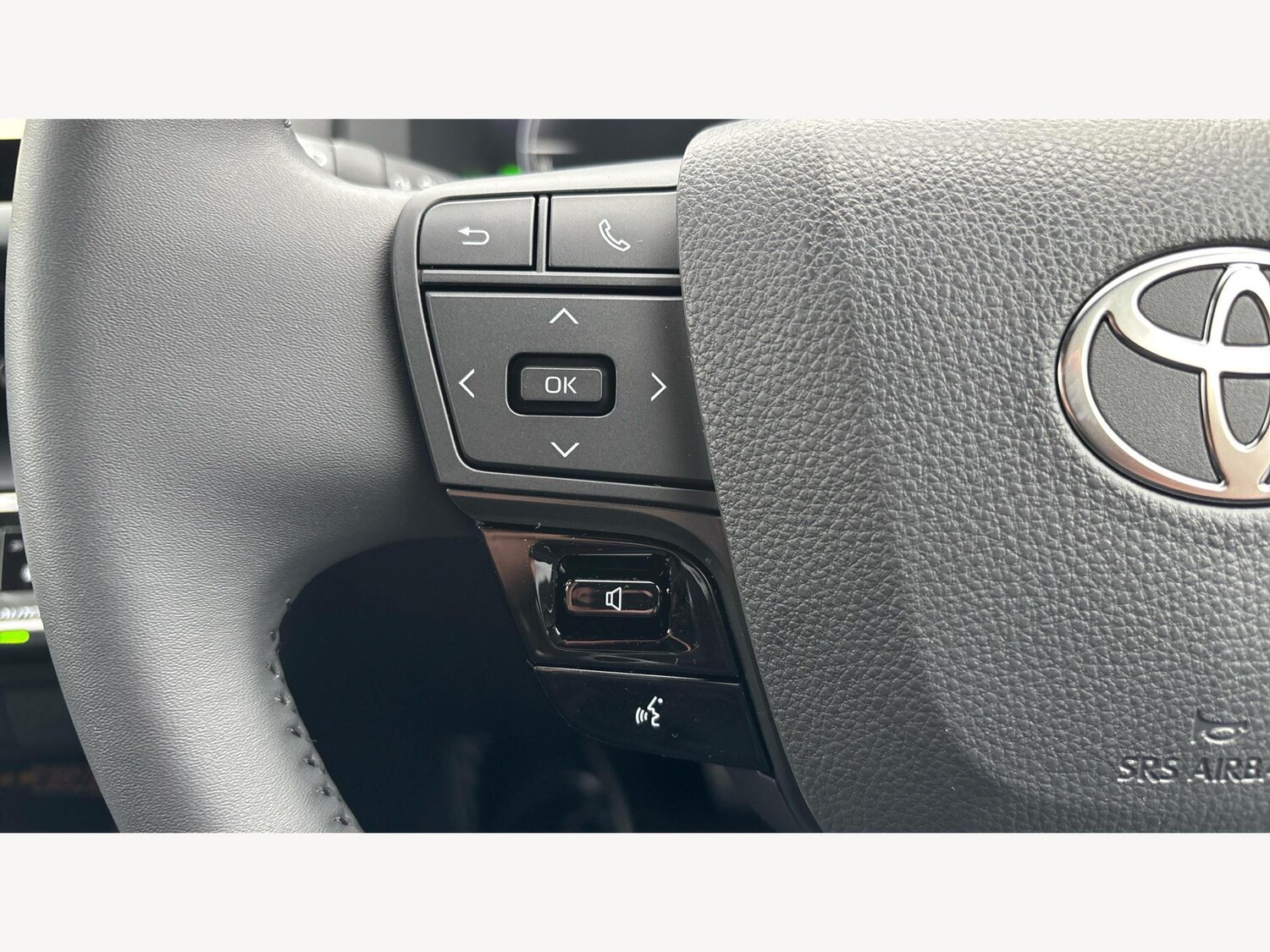 Used Toyota C-HR 2025 for sale - 76457428: Photo 24