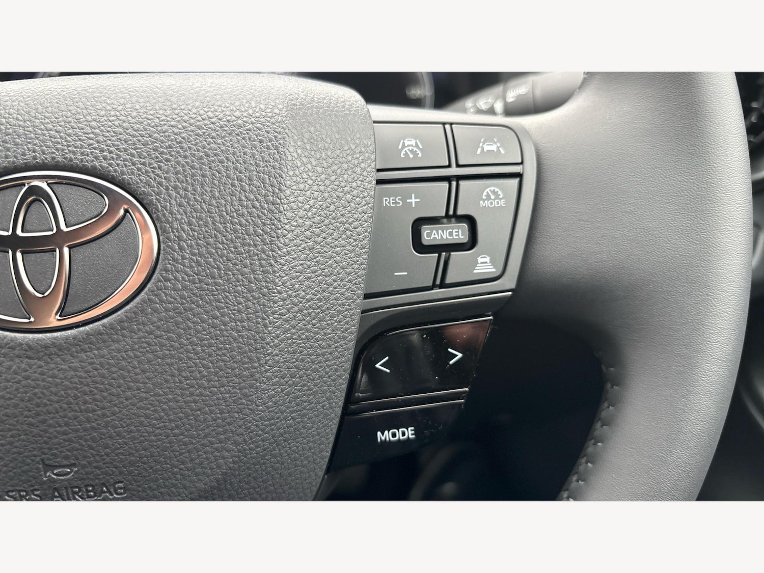 Used Toyota C-HR 2025 for sale - 76457428: Photo 25