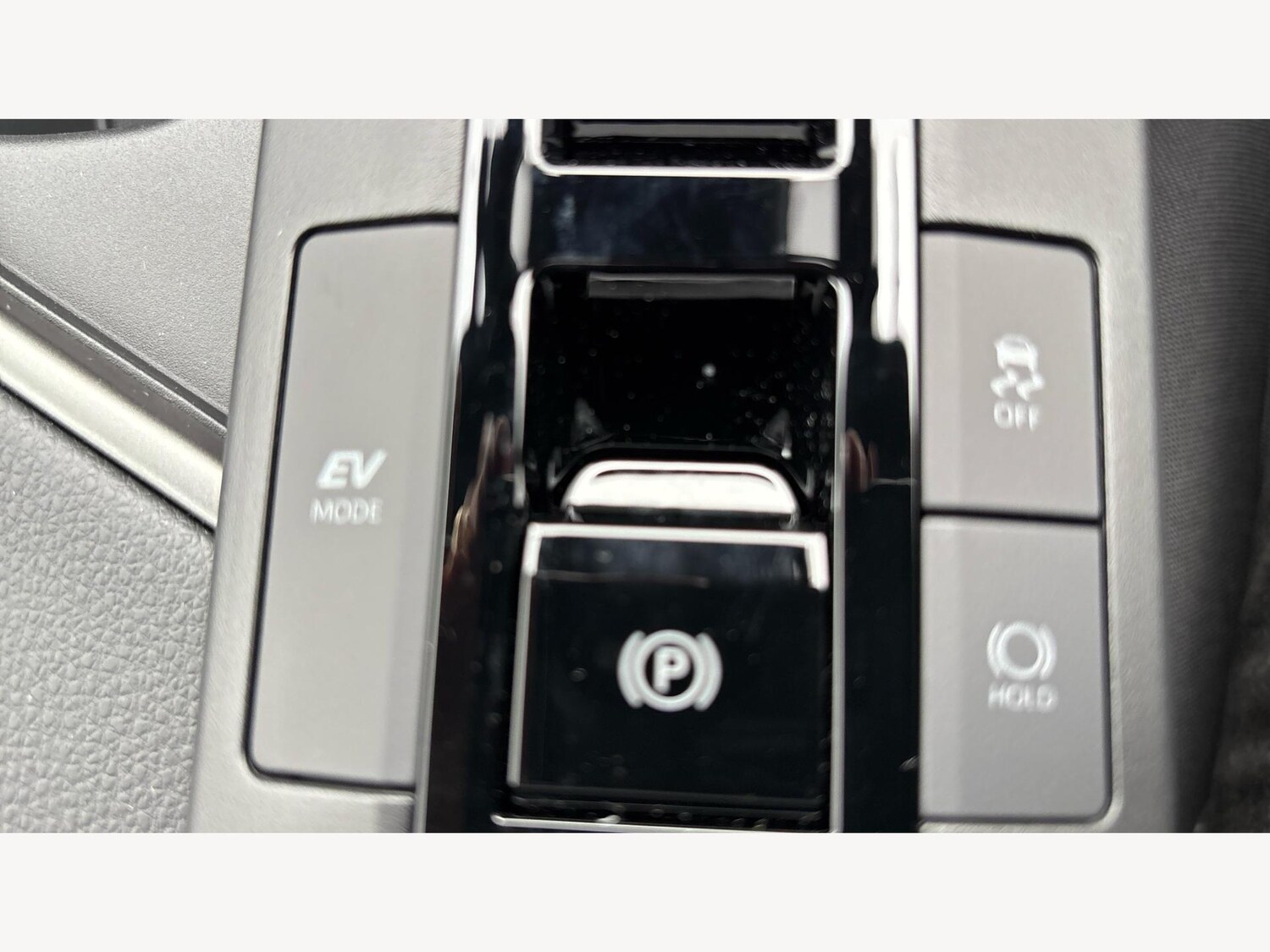 Used Toyota C-HR 2025 for sale - 76457428: Photo 26