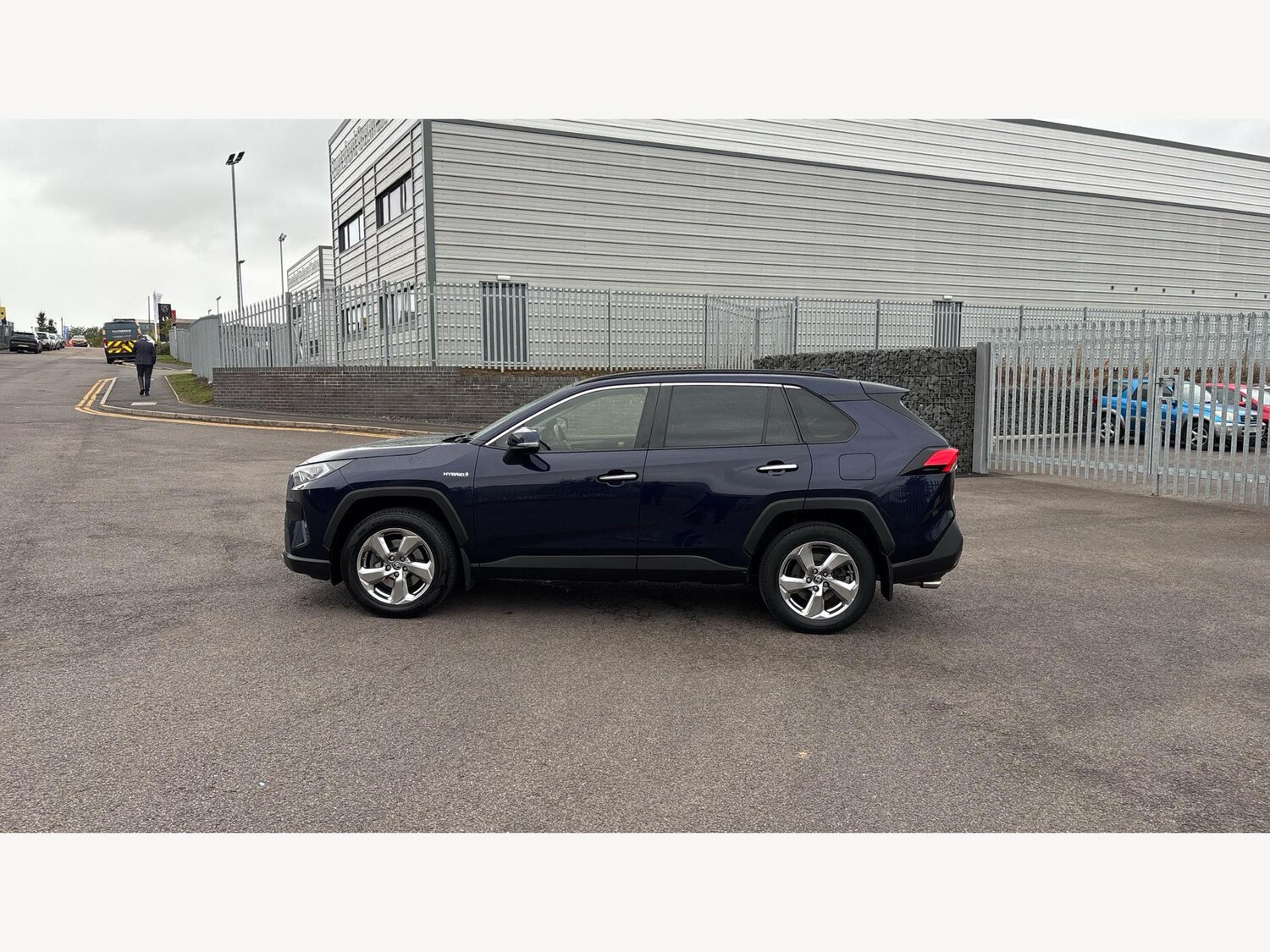 Used Toyota RAV4 2020 for sale - 75965349: Photo 19