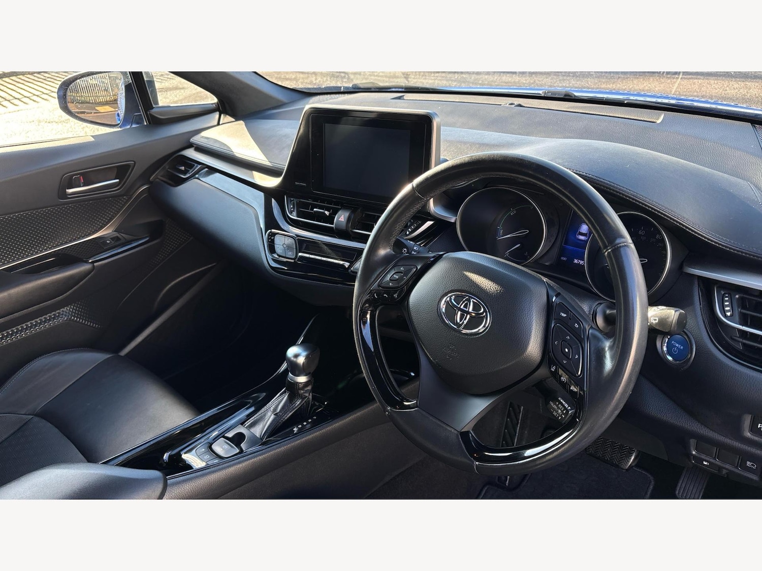Used Toyota C-HR for sale - 76735486: Photo 13