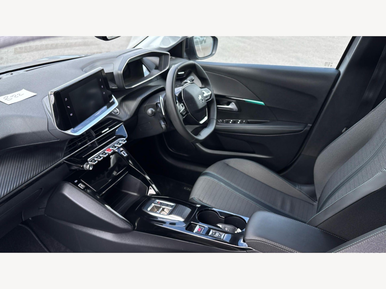 Used Peugeot 208 2023 for sale - 77939681: Photo 12