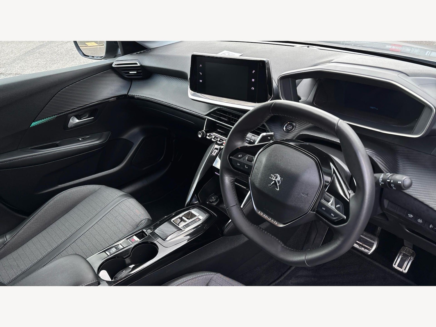 Used Peugeot 208 2023 for sale - 77939681: Photo 13