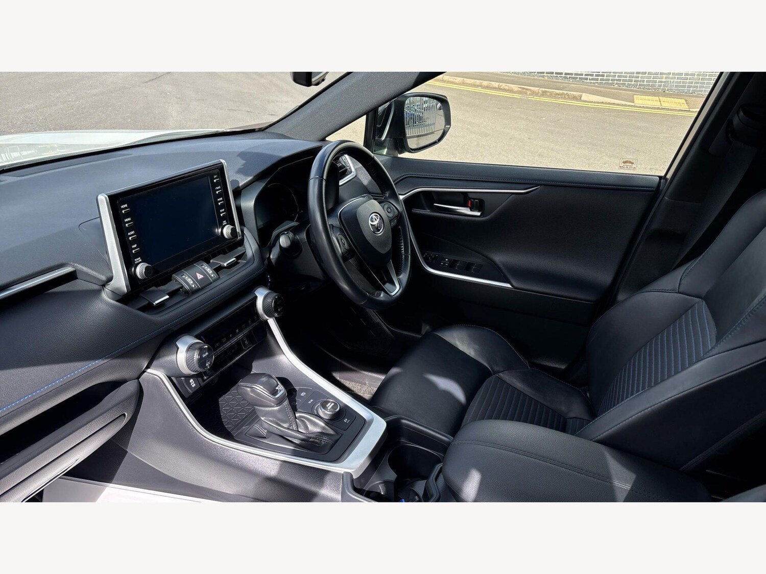 Used Toyota RAV4 2020 for sale - 78047135: Photo 12