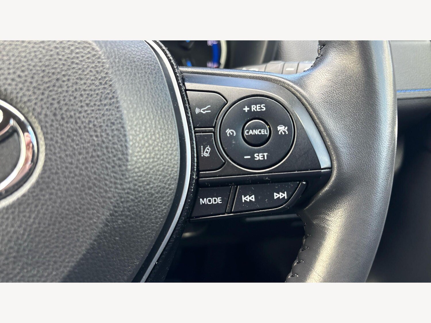 Used Toyota RAV4 2020 for sale - 78047135: Photo 25