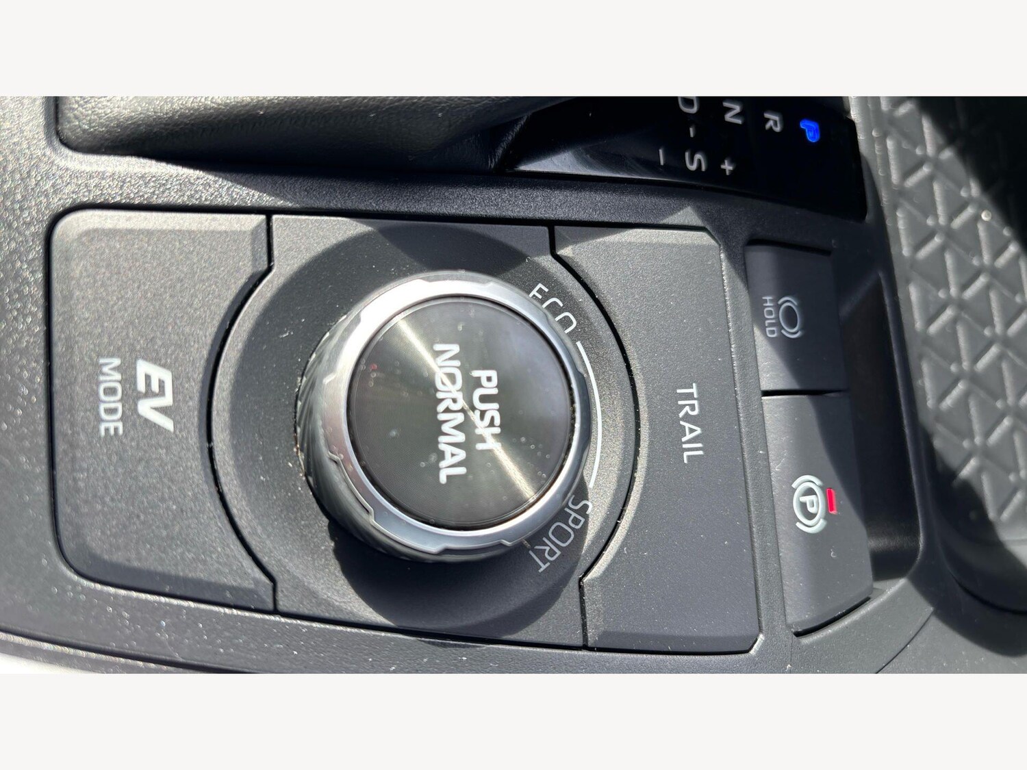 Used Toyota RAV4 2020 for sale - 78047135: Photo 26