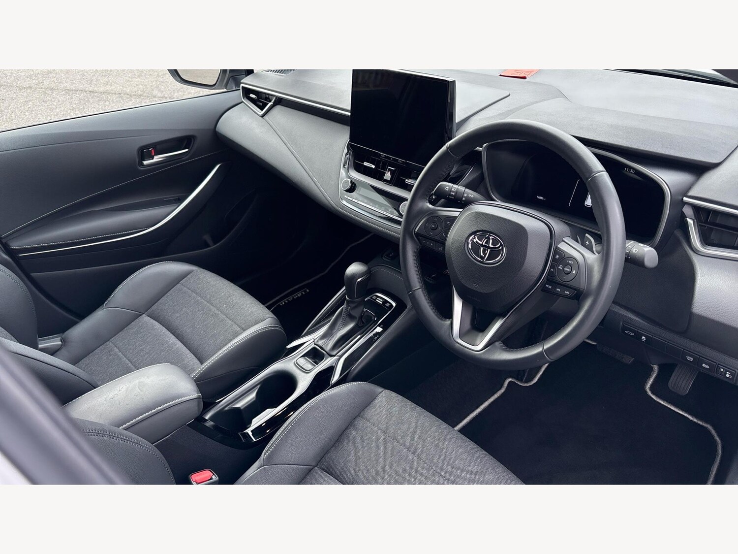 Used Toyota Corolla 2024 for sale - 76456809: Photo 13