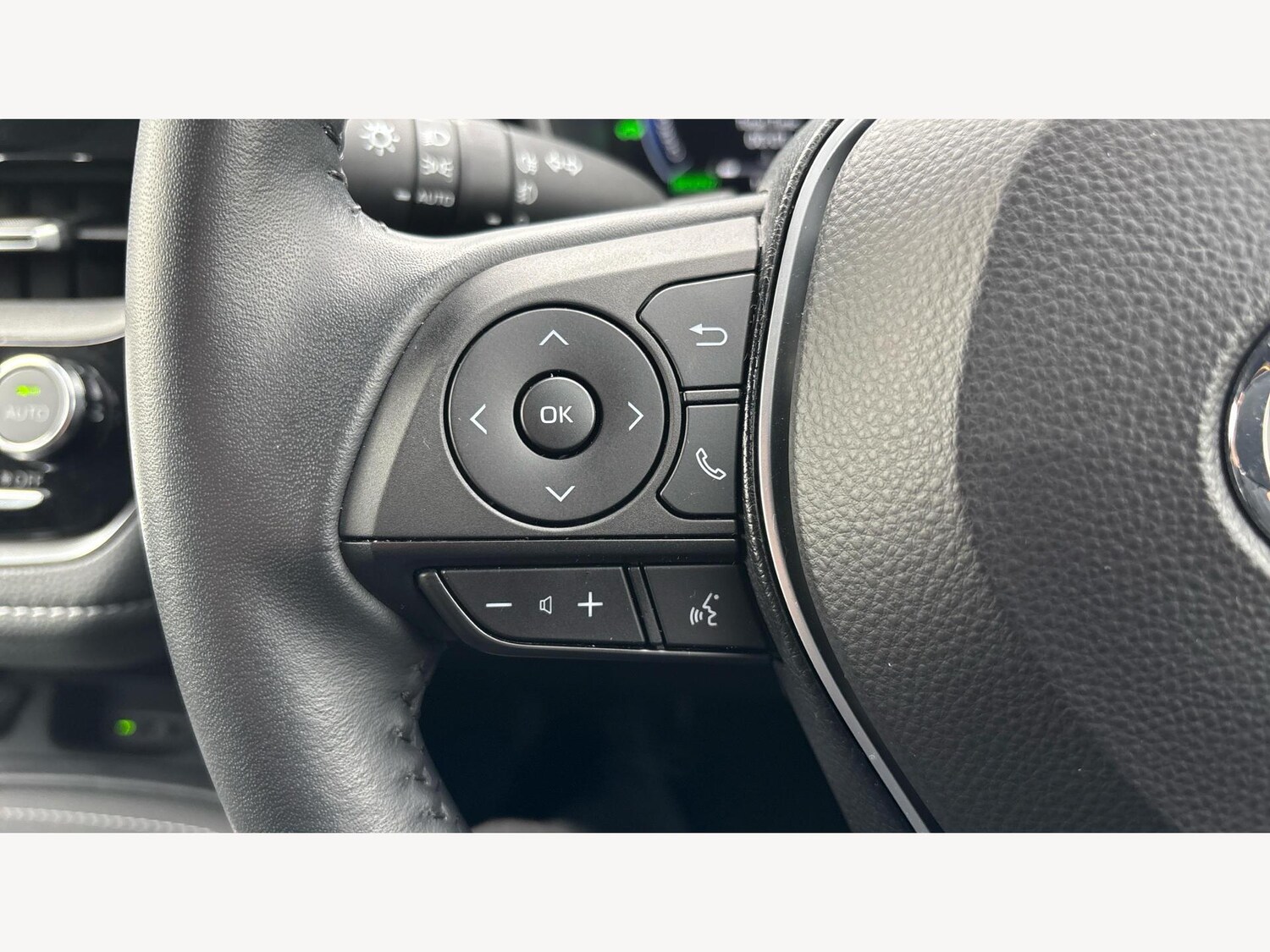 Used Toyota Corolla 2024 for sale - 76456809: Photo 24