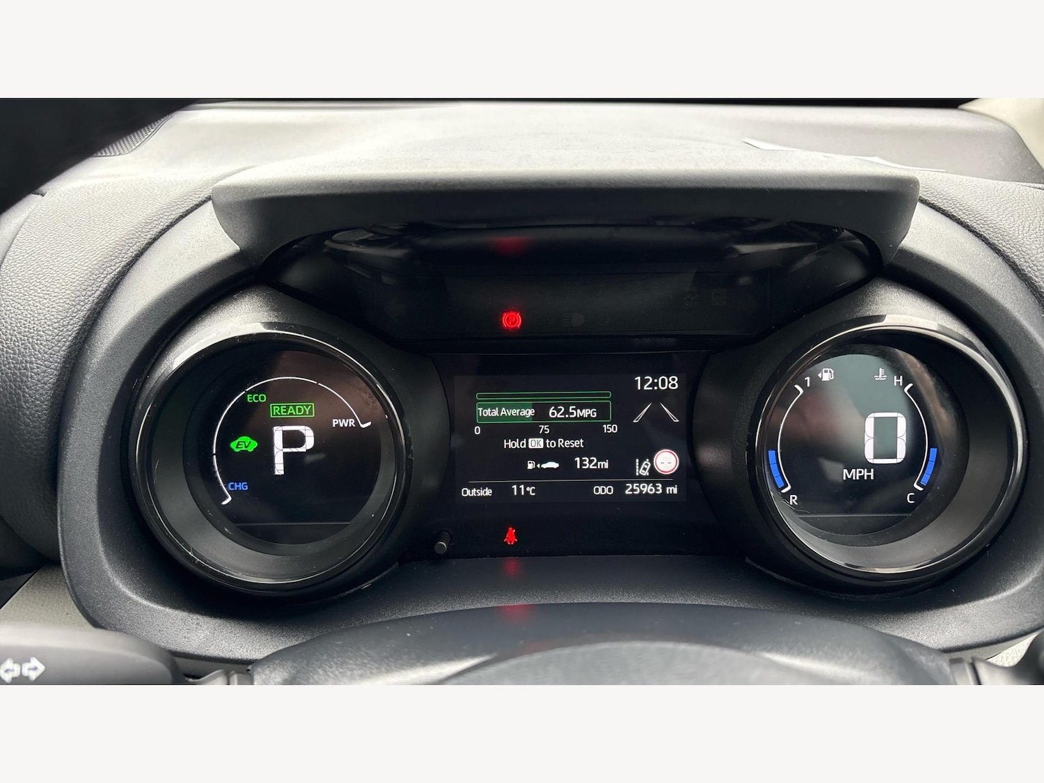 Used Toyota Yaris for sale - 77230502: Photo 11