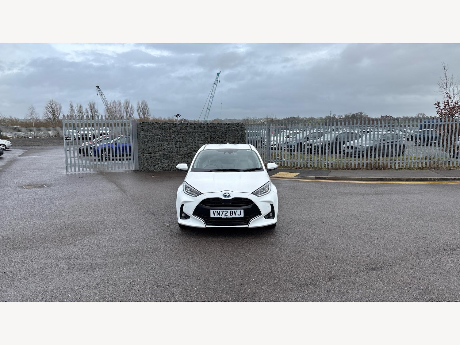 Used Toyota Yaris for sale - 77230502: Photo 17