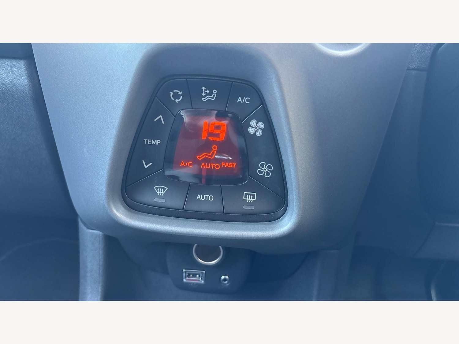 Used Toyota AYGO 2020 for sale - 77670660: Photo 23