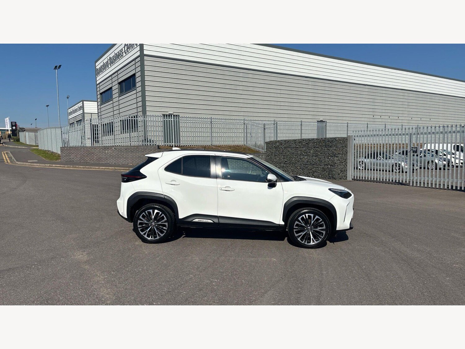 Used Toyota Yaris Cross 2023 for sale - 77969813: Photo 18