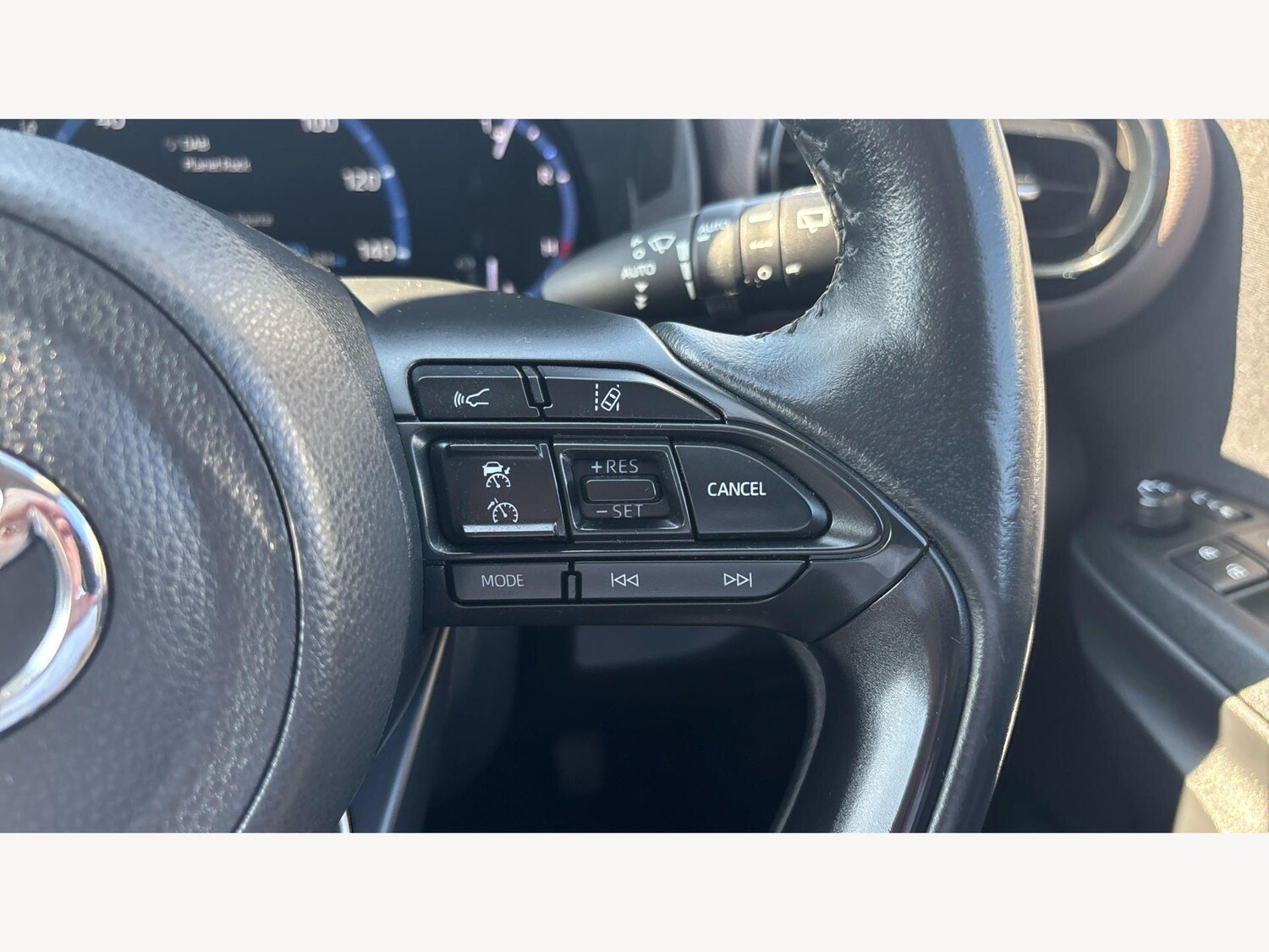 Used Toyota Yaris Cross 2023 for sale - 77969813: Photo 25