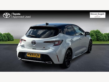 Used Toyota Corolla 2021 for sale - 76151762: Photo 2