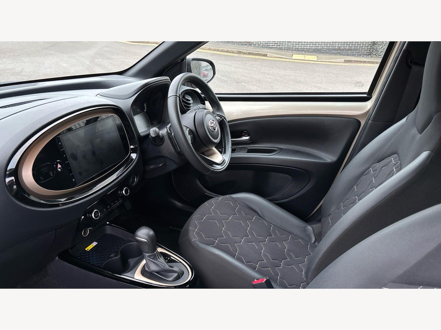 Used Toyota Aygo X 2024 for sale - 77645786: Photo 12