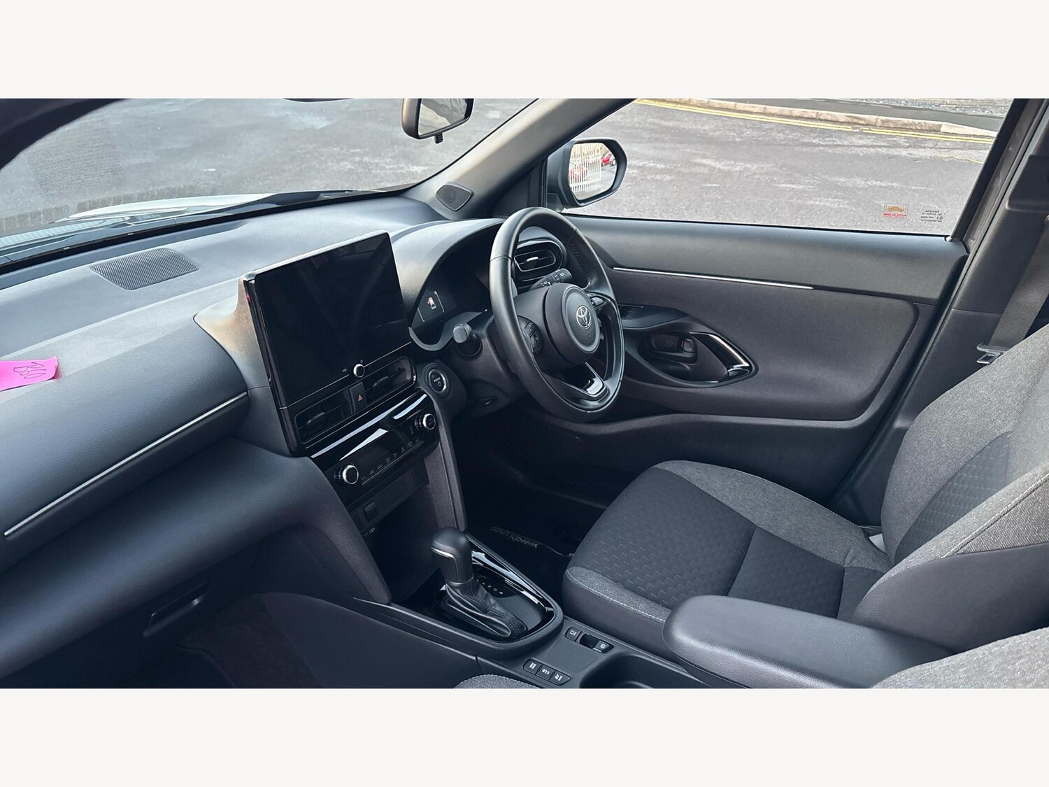 Used Toyota Yaris Cross 2025 for sale - 77253623: Photo 12