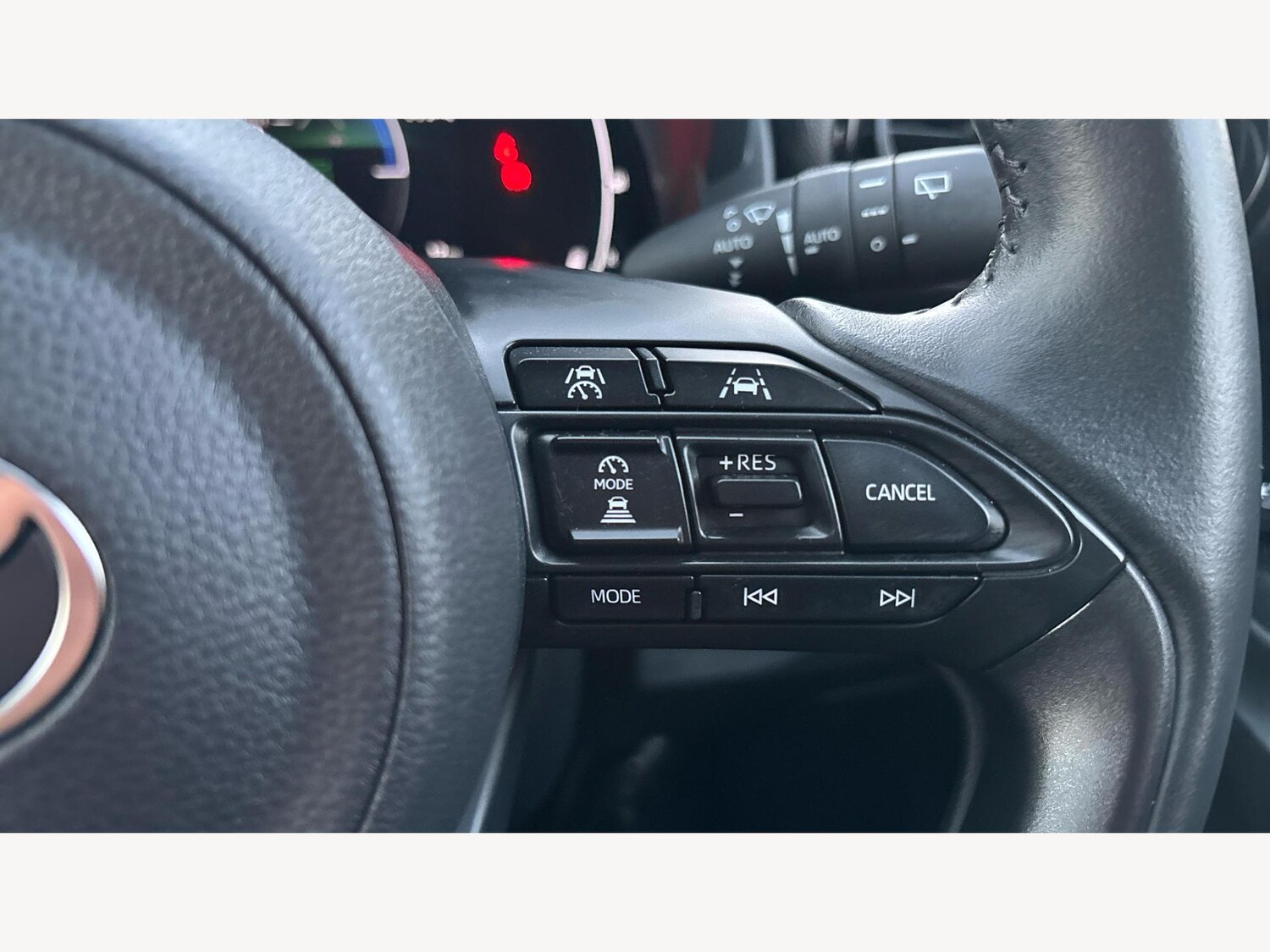 Used Toyota Yaris Cross 2025 for sale - 77253623: Photo 25