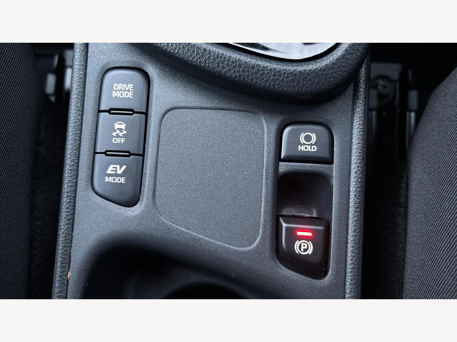 Used Toyota Yaris Cross 2025 for sale - 77253623: Photo 26