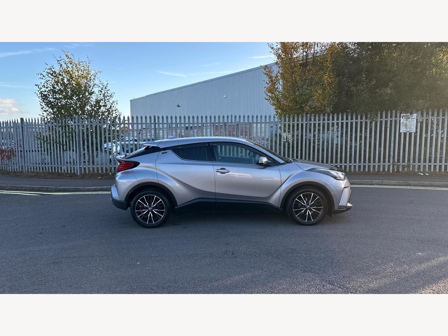 Used Toyota C-HR 2020 for sale - 76457015: Photo 18
