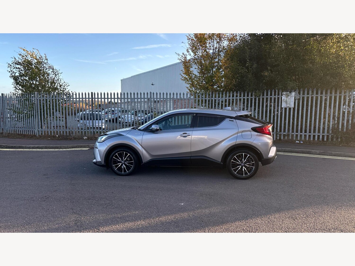 Used Toyota C-HR 2020 for sale - 76457015: Photo 19