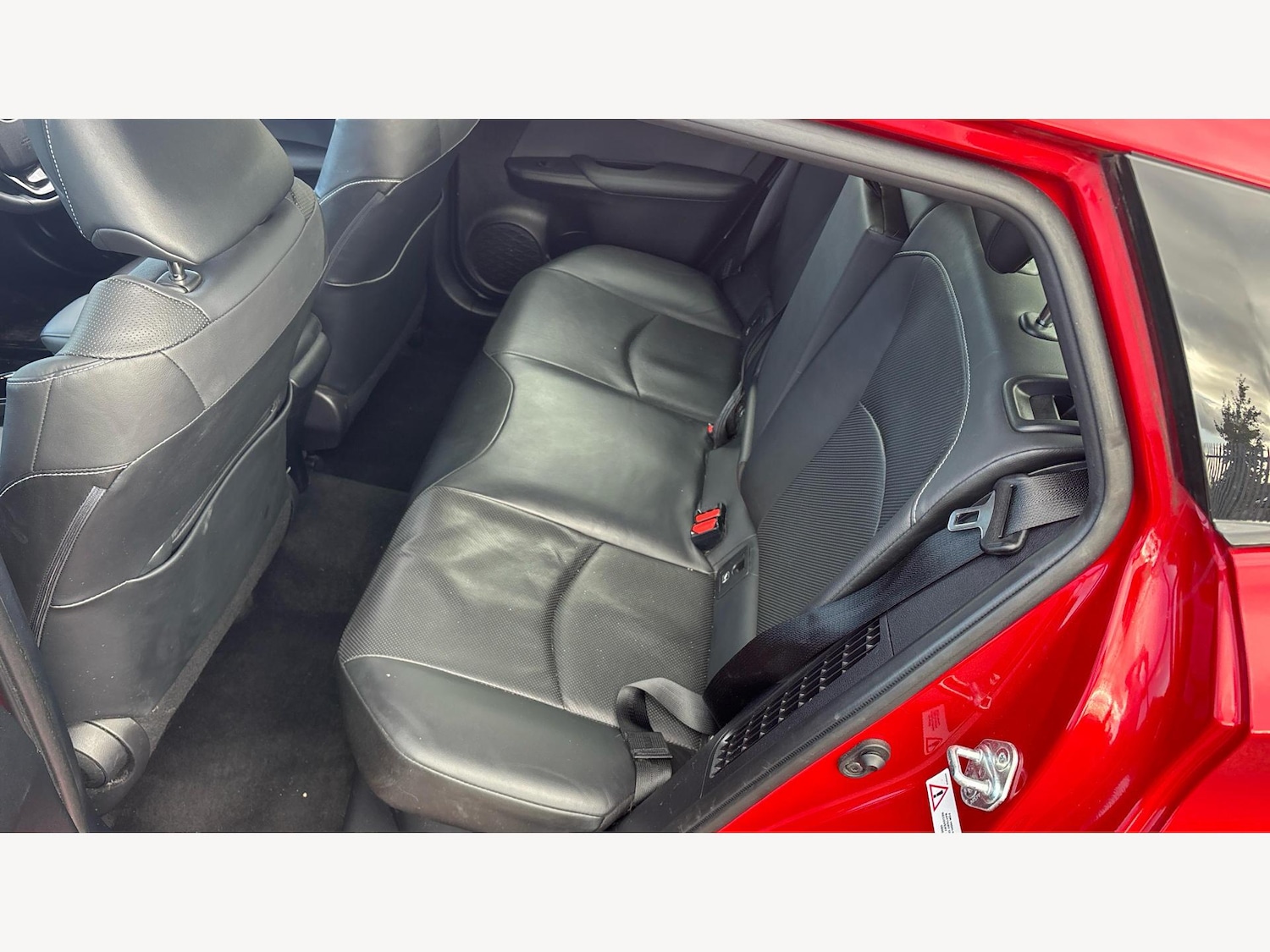 Used Toyota Prius 2020 for sale - 76151124: Photo 15