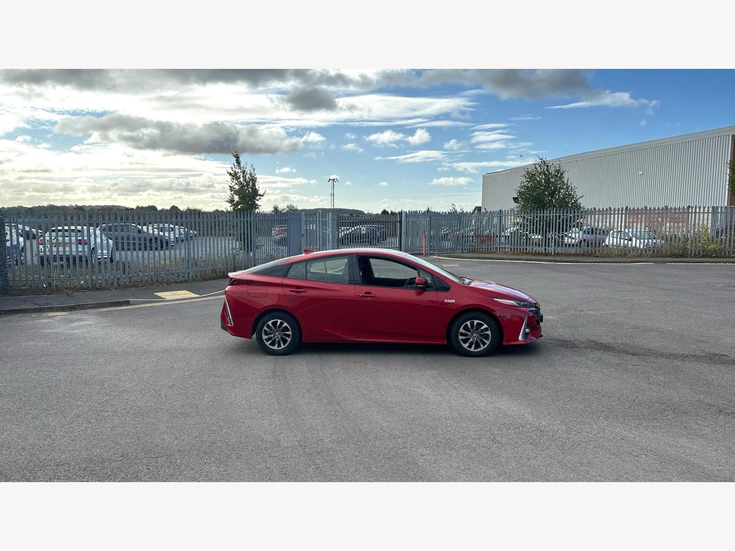 Used Toyota Prius 2020 for sale - 76151124: Photo 18