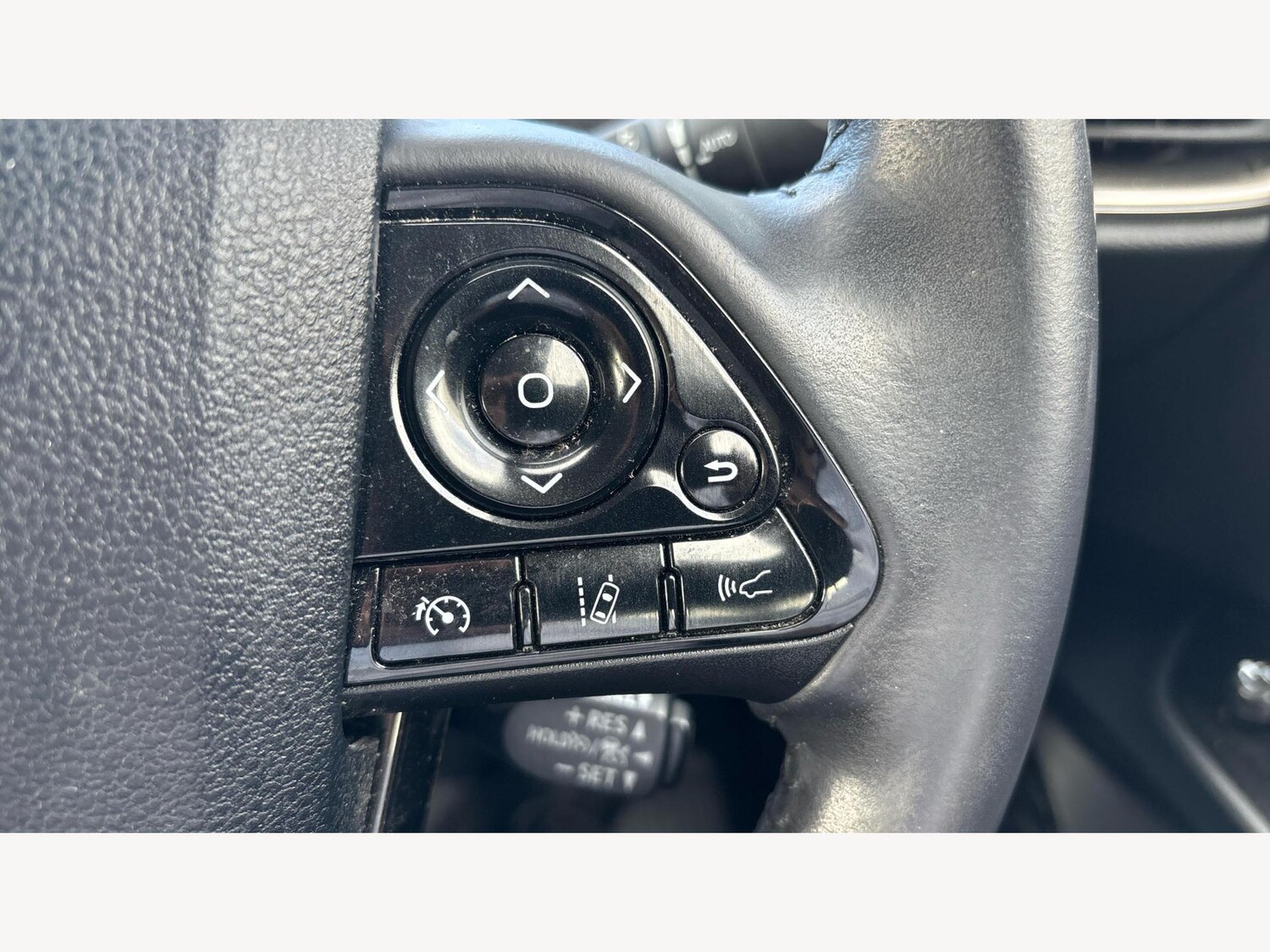 Used Toyota Prius 2020 for sale - 76151124: Photo 25