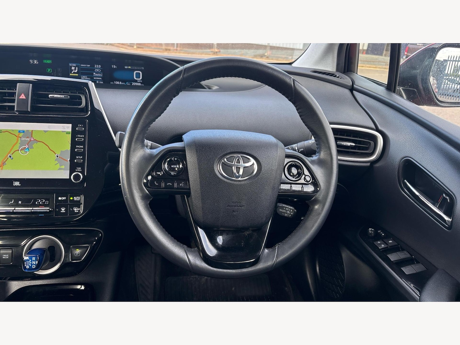 Used Toyota Prius 2020 for sale - 76151124: Photo 8