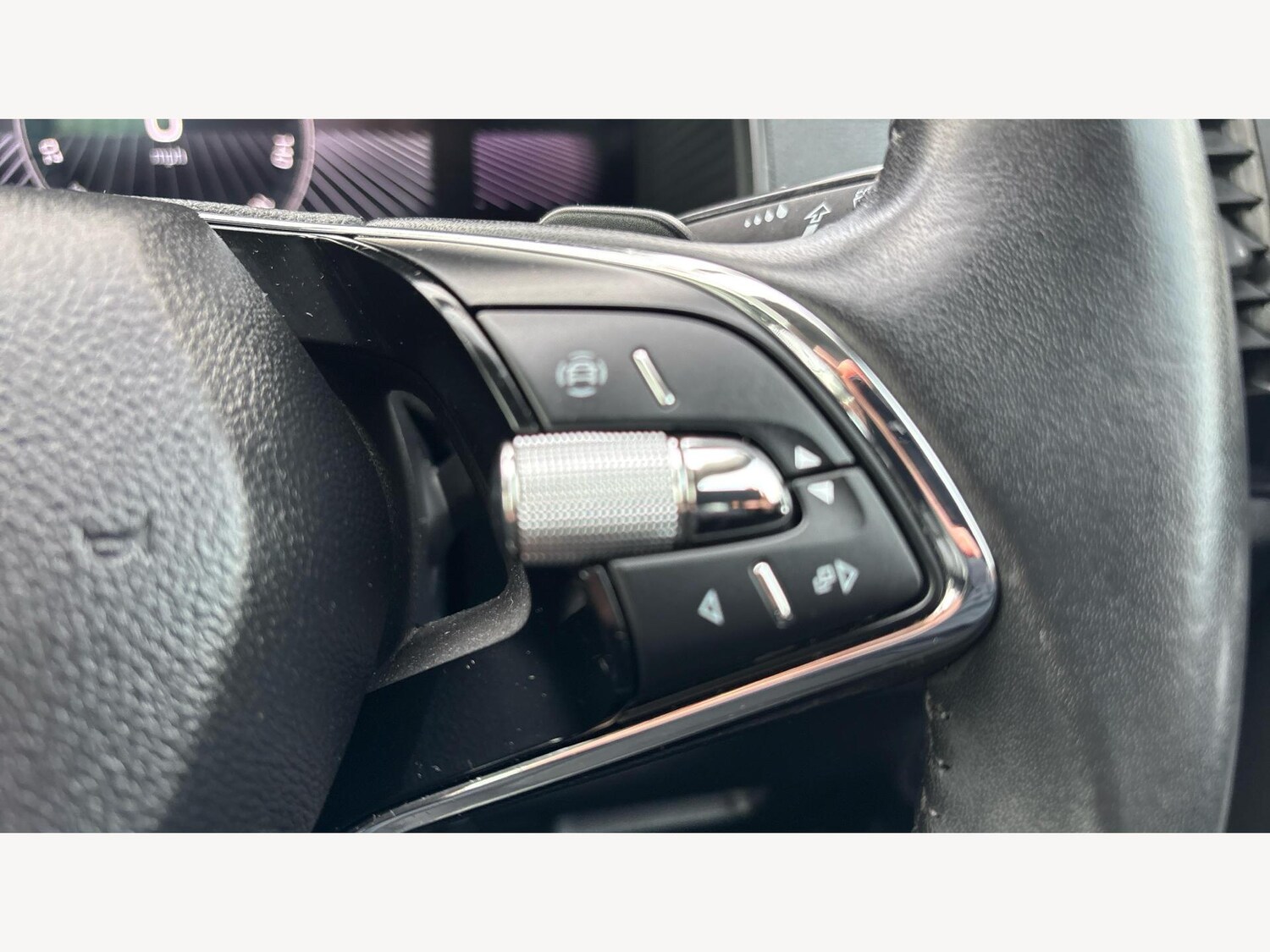 Used Skoda Karoq 2023 for sale - 77455811: Photo 25