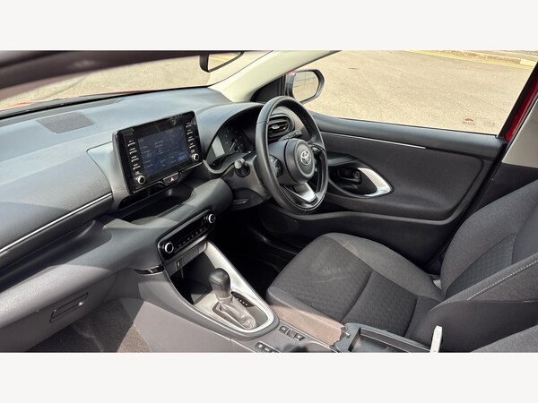 Used Toyota Yaris 2023 for sale - 75645967: Photo 12