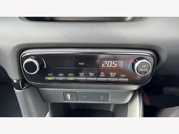 Used Toyota Yaris 2023 for sale - 75645967: Photo 23