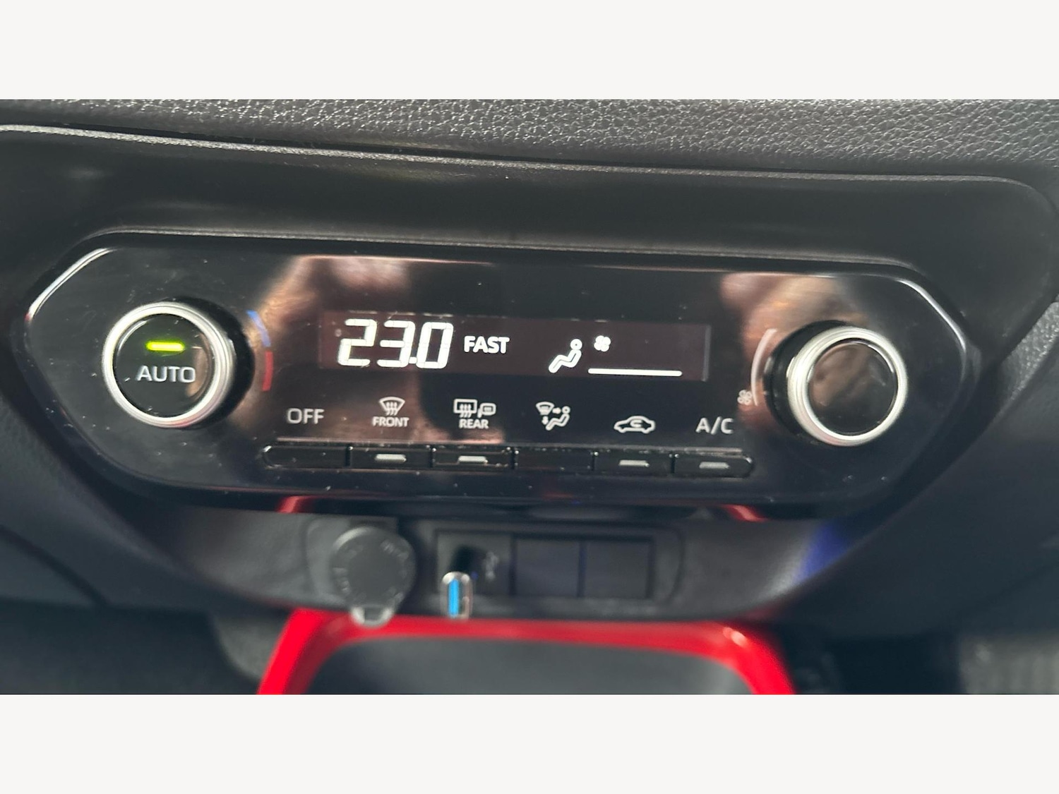 Used Toyota Aygo X 2025 for sale - 76485944: Photo 23