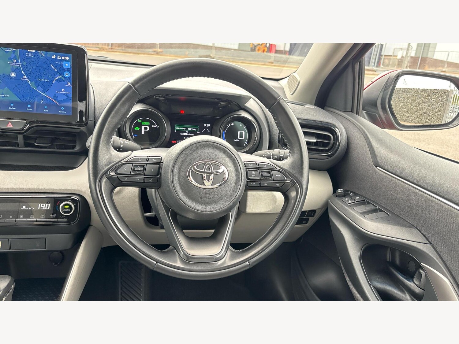 Used Toyota Yaris 2022 for sale - 76215053: Photo 8