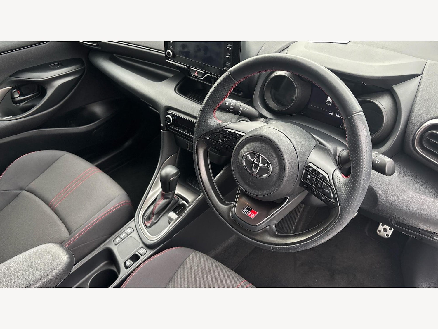 Used Toyota Yaris 2023 for sale - 76801028: Photo 13