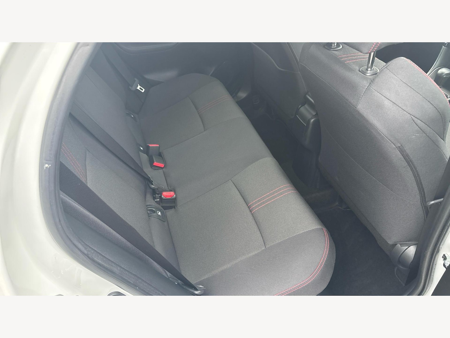 Used Toyota Yaris 2023 for sale - 76801028: Photo 14