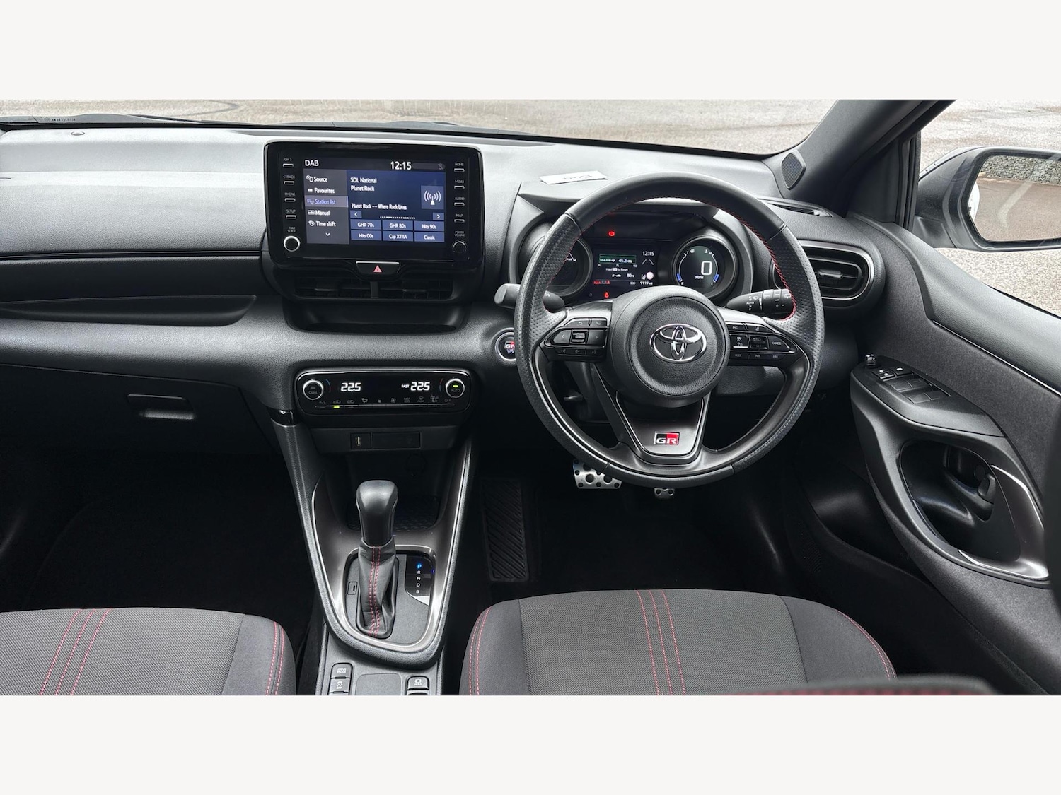 Used Toyota Yaris 2023 for sale - 76801028: Photo 7