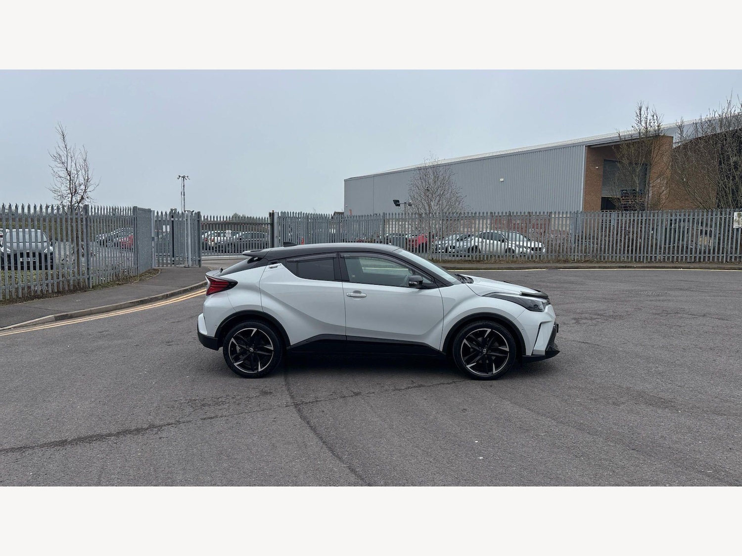 Used Toyota C-HR for sale - 77825274: Photo 18