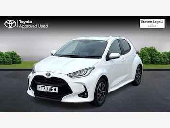 Used Toyota Yaris 2023 for sale - 75755993: Photo