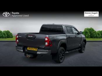 Used Toyota Hilux 2023 for sale - 74861980: Photo