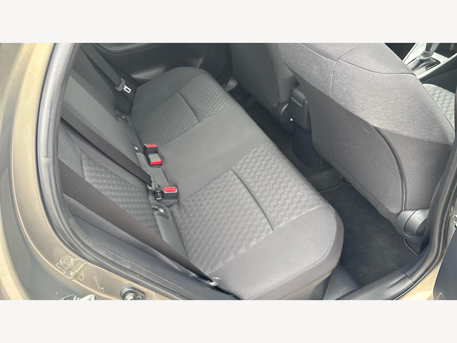 Used Toyota Yaris 2023 for sale - 77598152: Photo 14
