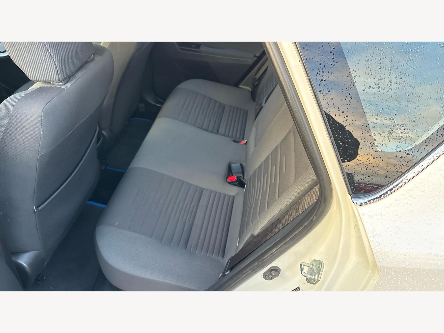 Used Toyota Auris 2017 for sale - 76714501: Photo 15