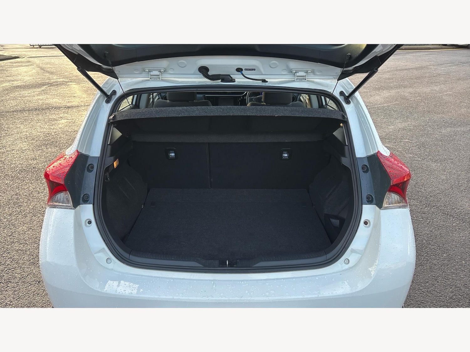 Used Toyota Auris 2017 for sale - 76714501: Photo 16