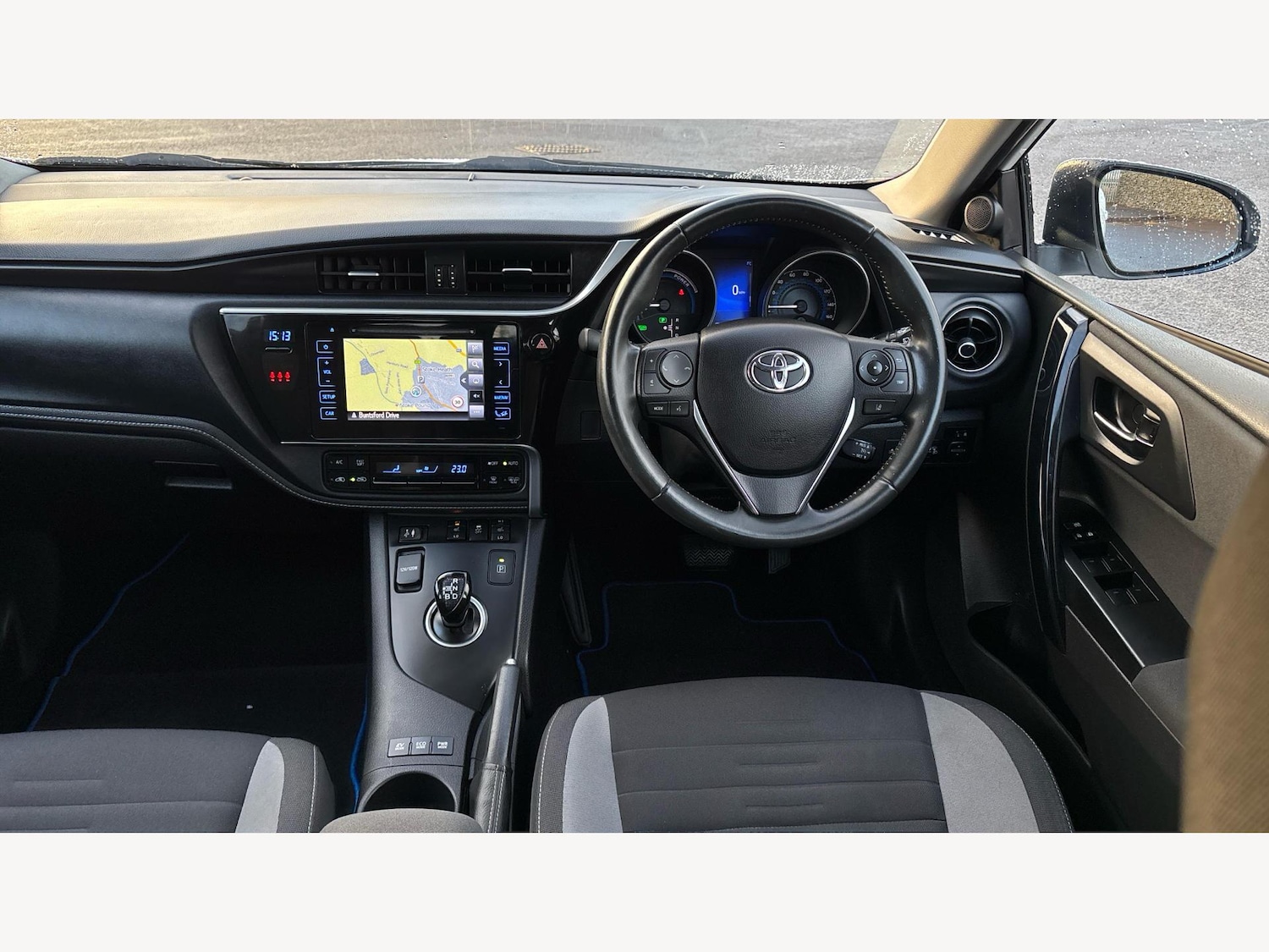 Used Toyota Auris 2017 for sale - 76714501: Photo 7