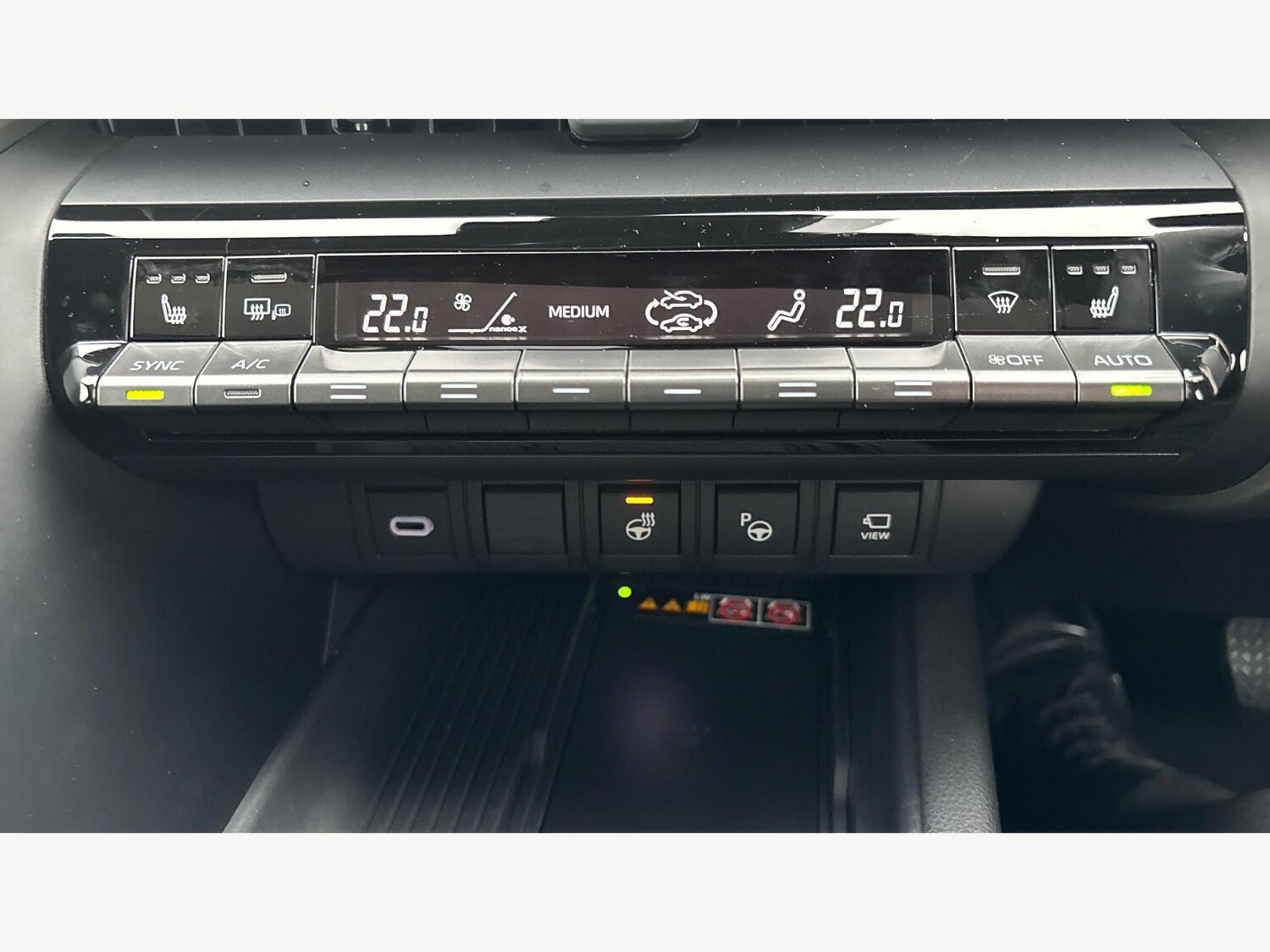 Used Toyota C-HR 2025 for sale - 77253795: Photo 23